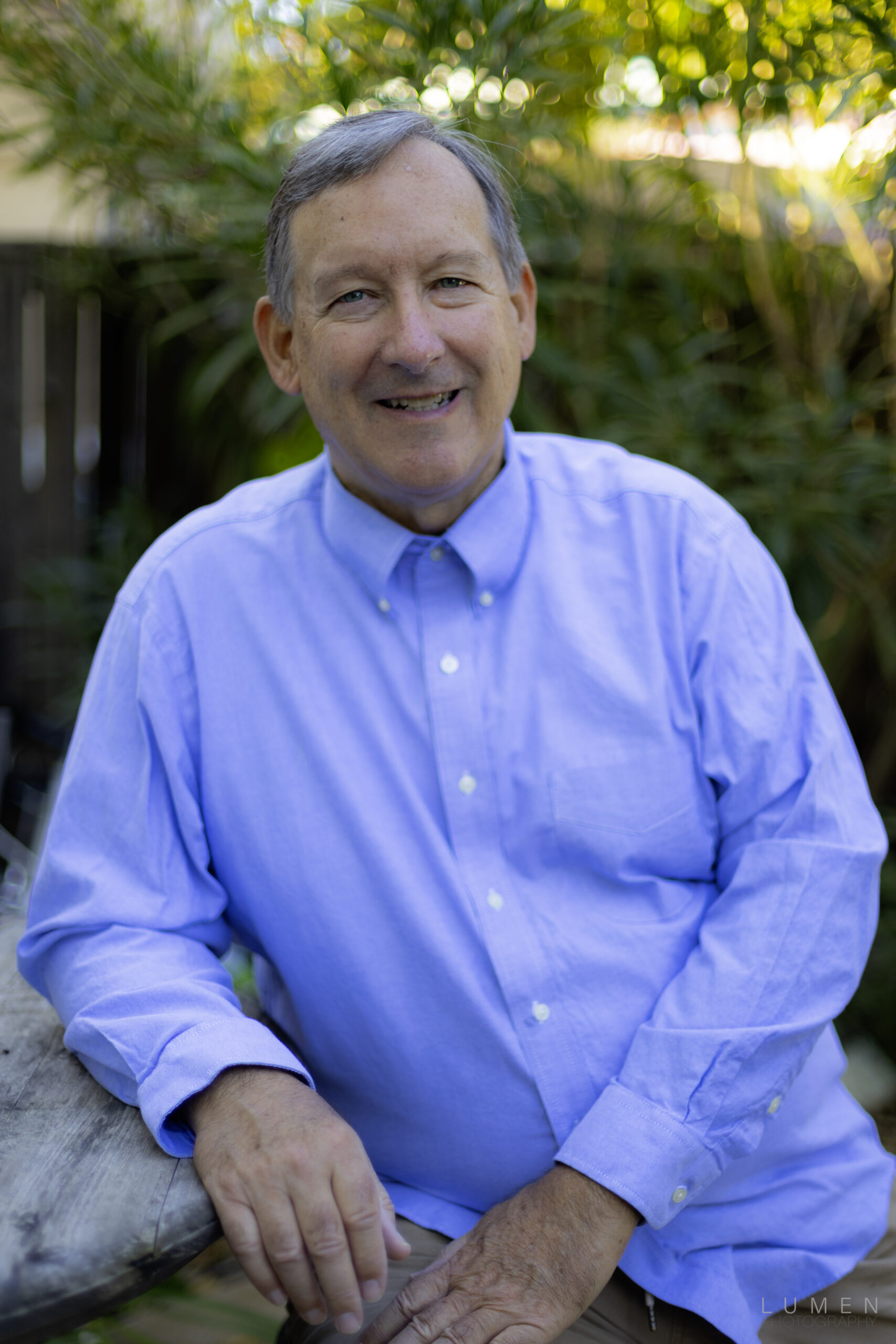 For About Ron_AR1A2123